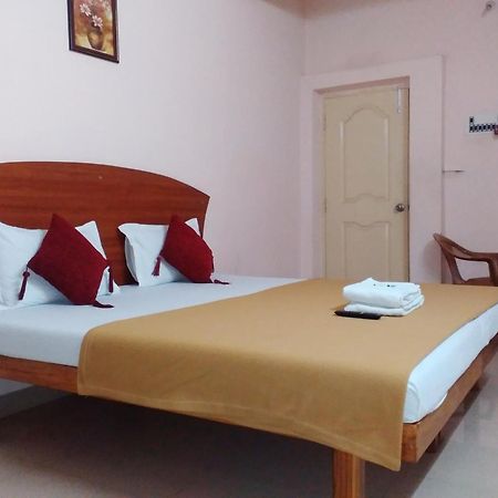 Royal Green Airport Transit Accommodation Ченнаи Экстерьер фото