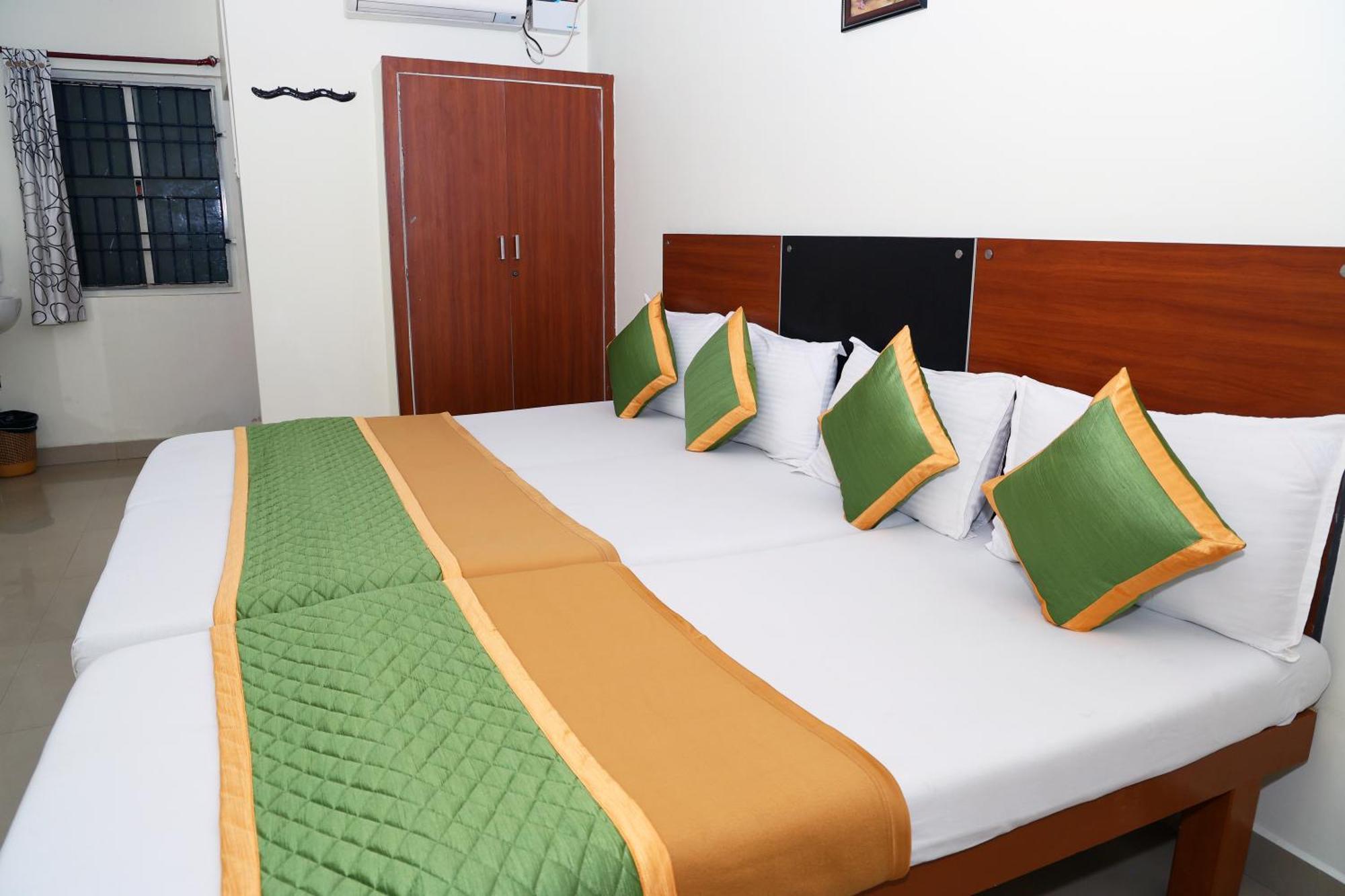 Royal Green Airport Transit Accommodation Ченнаи Экстерьер фото
