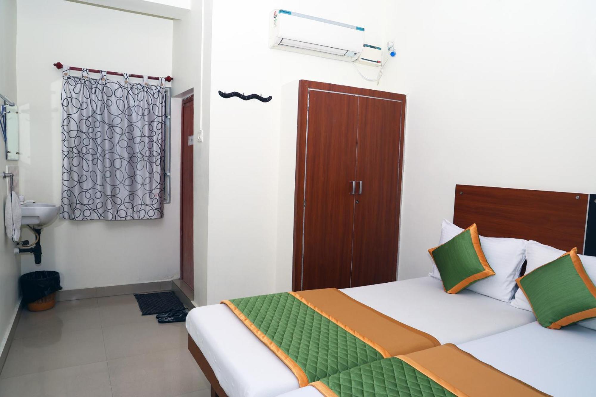 Royal Green Airport Transit Accommodation Ченнаи Экстерьер фото