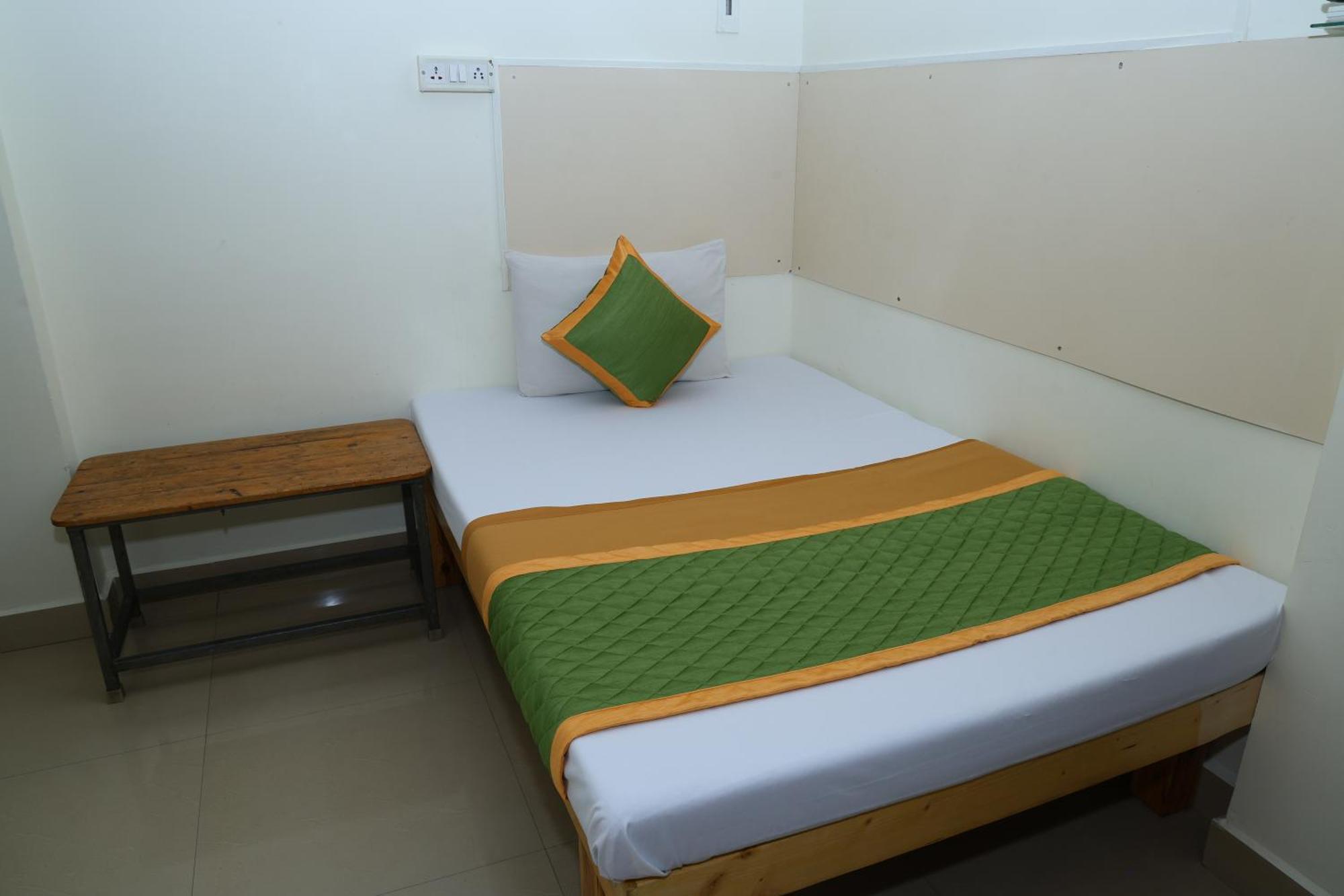Royal Green Airport Transit Accommodation Ченнаи Экстерьер фото