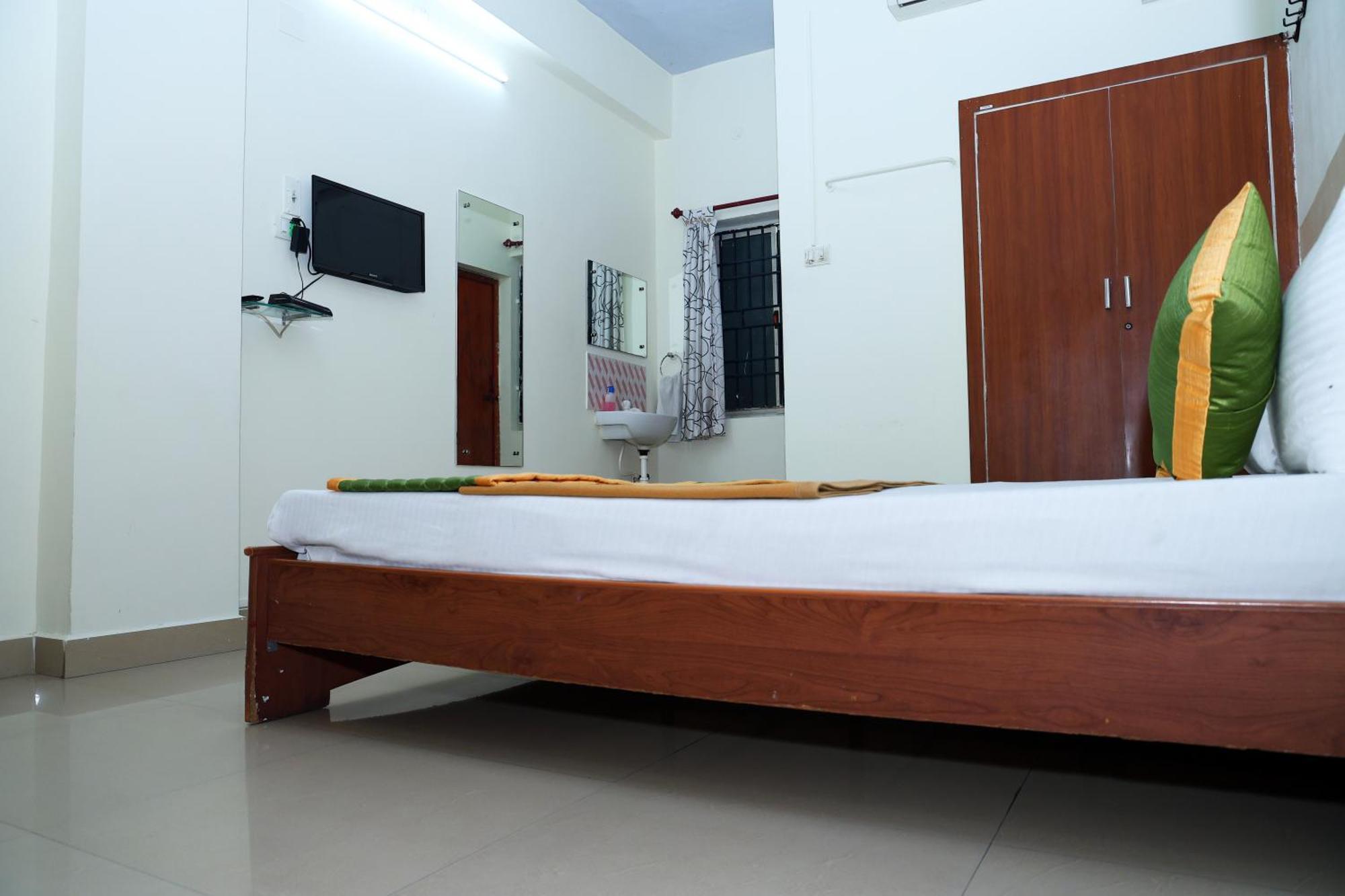 Royal Green Airport Transit Accommodation Ченнаи Экстерьер фото